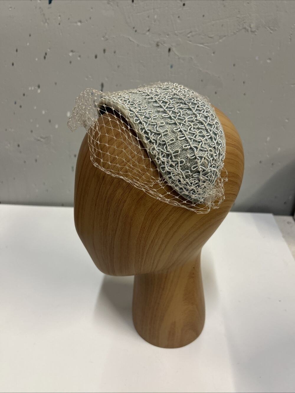 Vintage Veil Hat Facinator, Blue